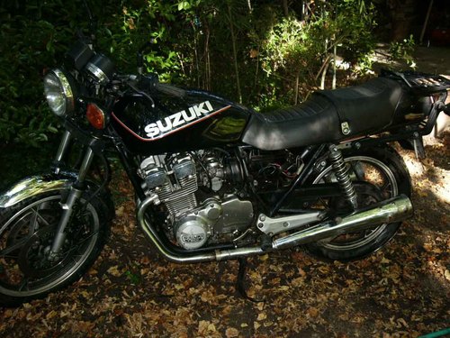 Product picture 1981-1983 Suzuki GSX400F (GSX400F/X/Z/D) Motorcycle Workshop Repair Service Manual